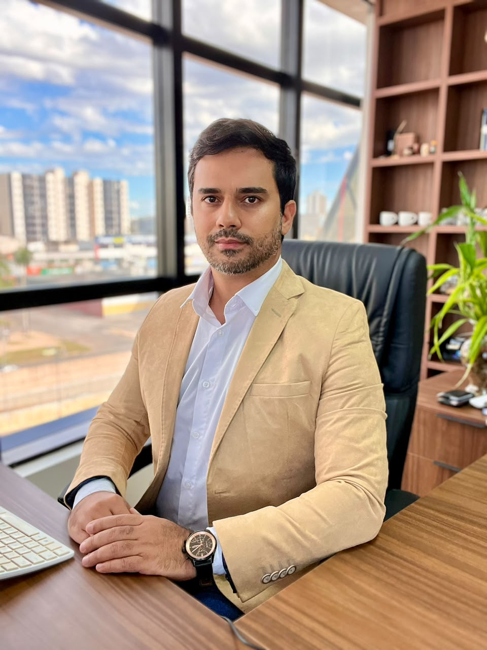 Denys Nunes — Advogado especialista em Direito Imobiliário